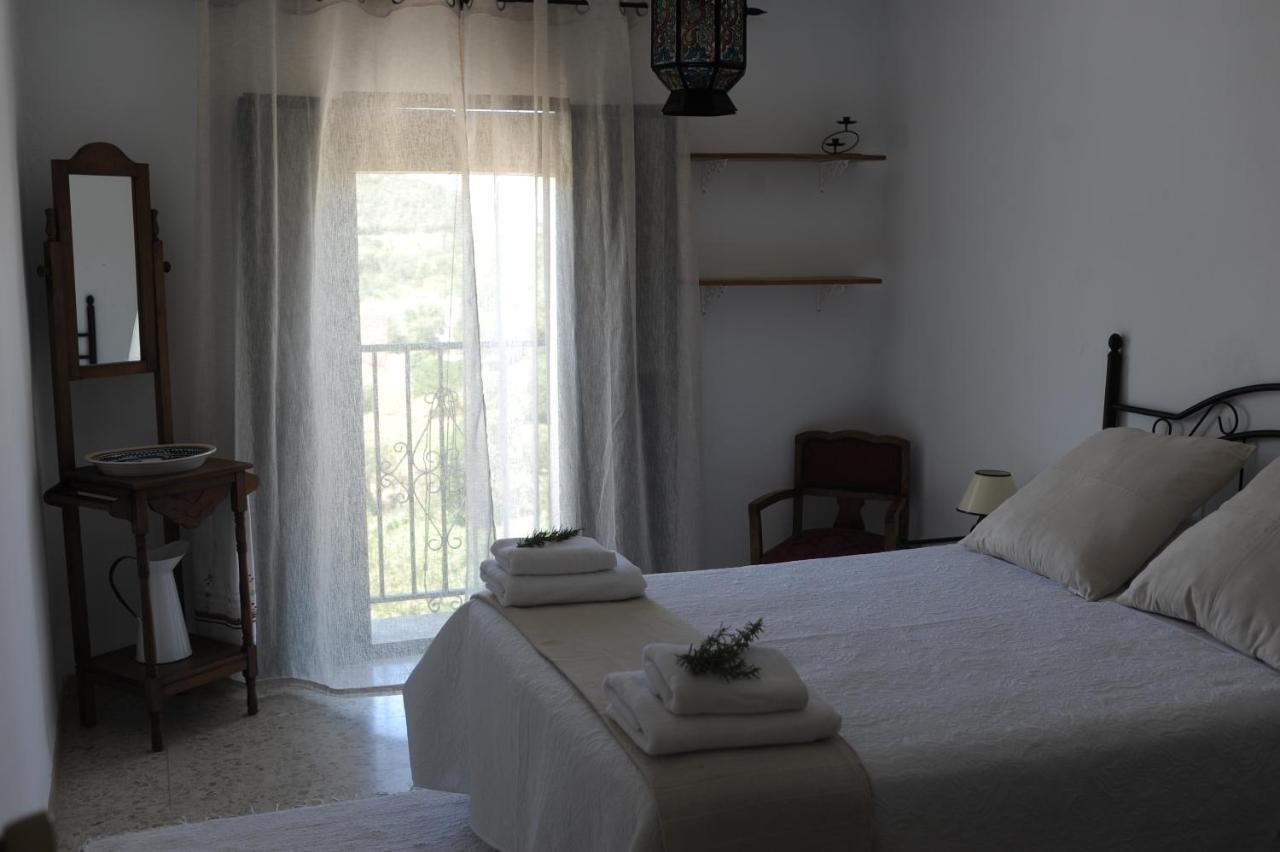 Castillo27 Casa Rural カサジャ・デ・ラ・シエラ エクステリア 写真